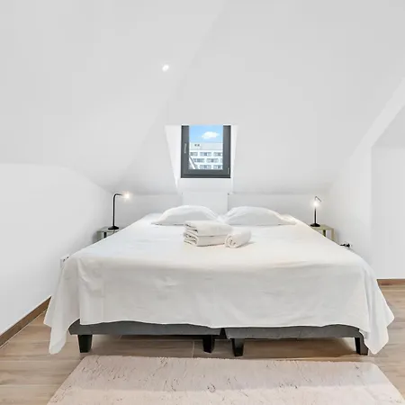 7 - Near Place De Paris لوكسمبورغ