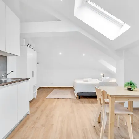 7 - Near Place De Paris * Luxembourg By