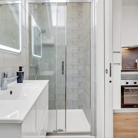 7 - Near Place De Paris * Luxembourg By